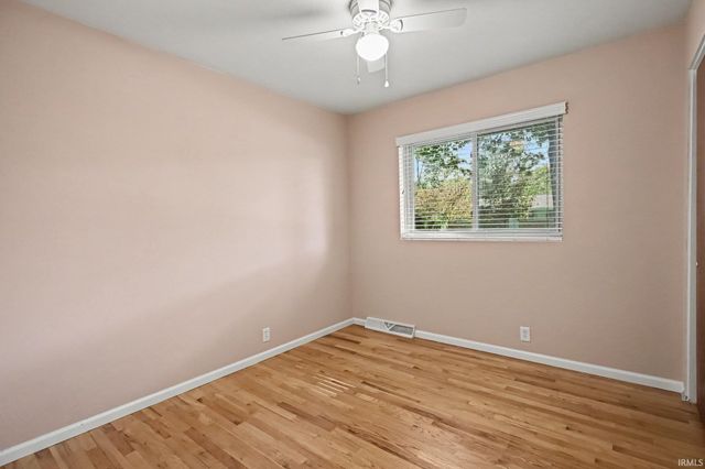 19401 Haviland Drive, South Bend, IN 46637