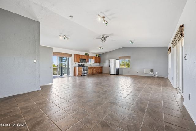 25265 E Tonopah Trail, Benson, AZ 85602