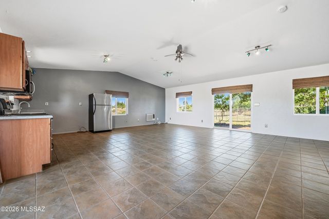 25265 E Tonopah Trail, Benson, AZ 85602
