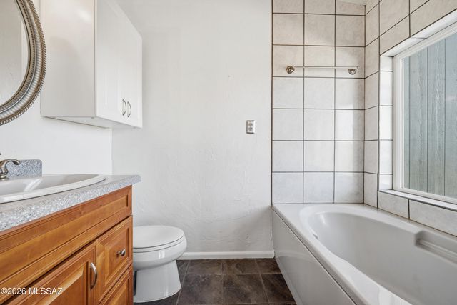 25265 E Tonopah Trail, Benson, AZ 85602