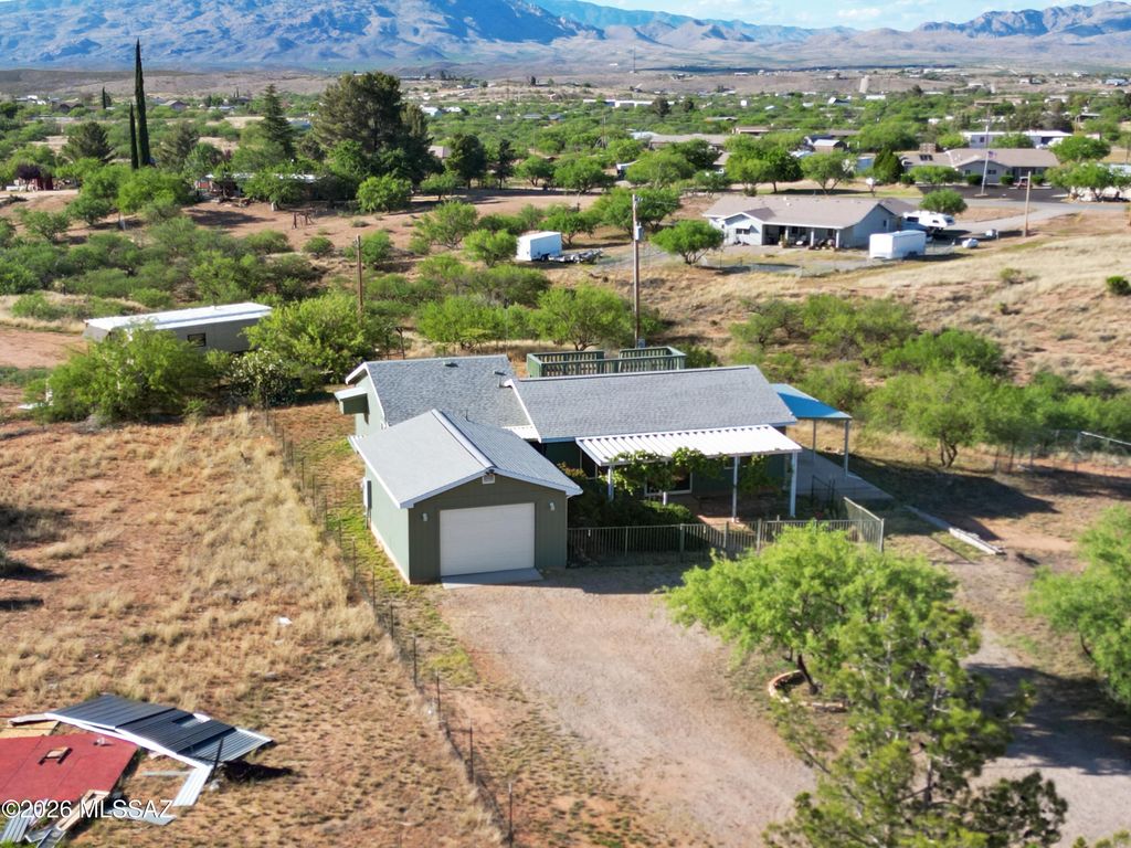 25265 E Tonopah Trail, Benson, AZ 85602