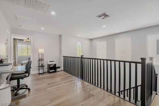 8964 Willow Break Avenue, Las Vegas, NV 89148