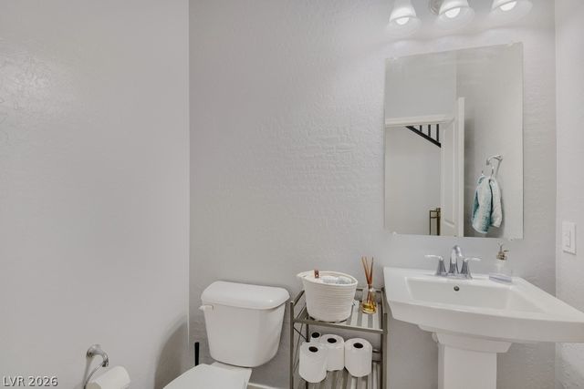 8964 Willow Break Avenue, Las Vegas, NV 89148