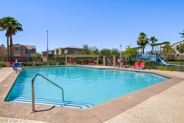 8964 Willow Break Avenue, Las Vegas, NV 89148