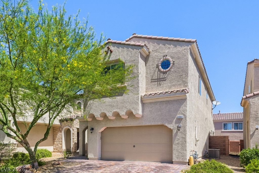 8964 Willow Break Avenue, Las Vegas, NV 89148