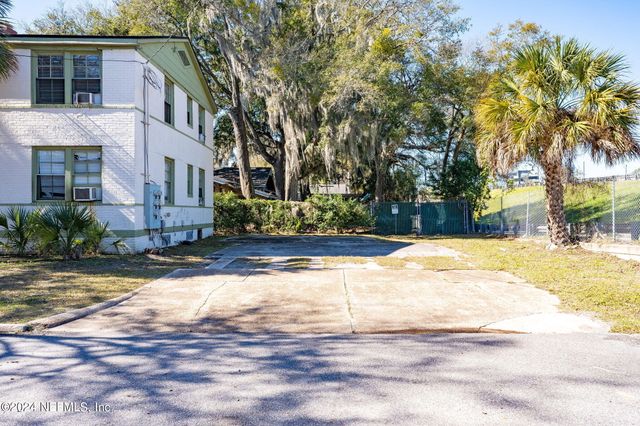 2906 SILVER Street 1, Jacksonville, FL 32206