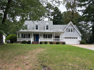 2804 Queen Anne RD, Virginia Beach, VA 23452