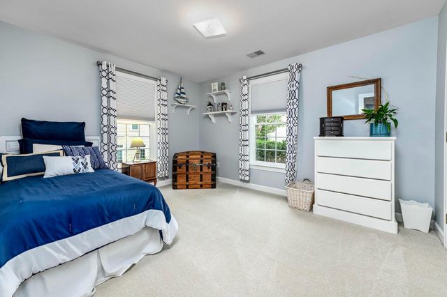 20595 SHADOW WOODS CT, Sterling, VA 20165