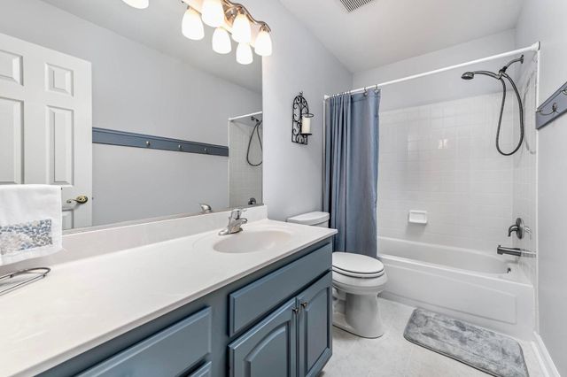 20595 SHADOW WOODS CT, Sterling, VA 20165