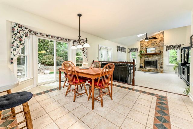 20595 SHADOW WOODS CT, Sterling, VA 20165