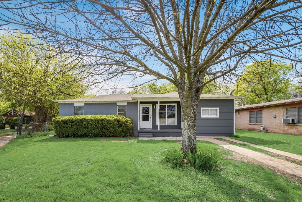 125 Crockett Street, Hutchins, TX 75141