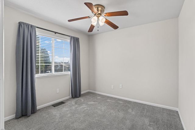 5209 Bora Ct, Salida, CA 95368