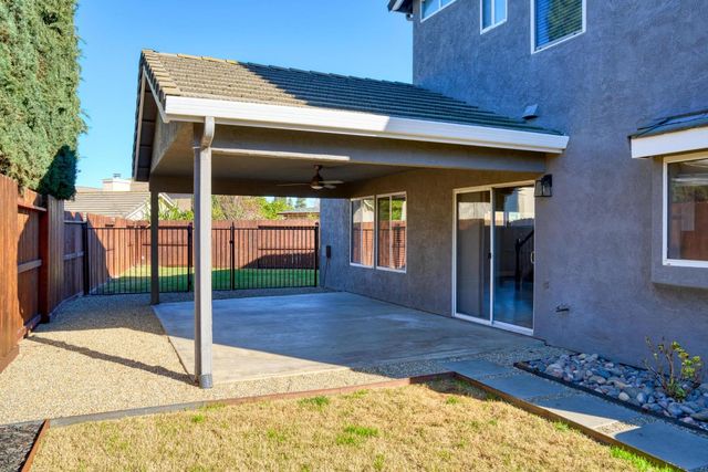 5209 Bora Ct, Salida, CA 95368