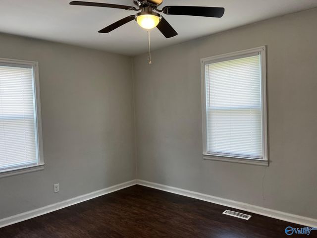 1209 Seton Avenue Se, Decatur, AL 35601