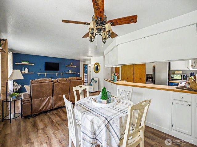 444 Volesky Drive SE, Rainier, WA 98576