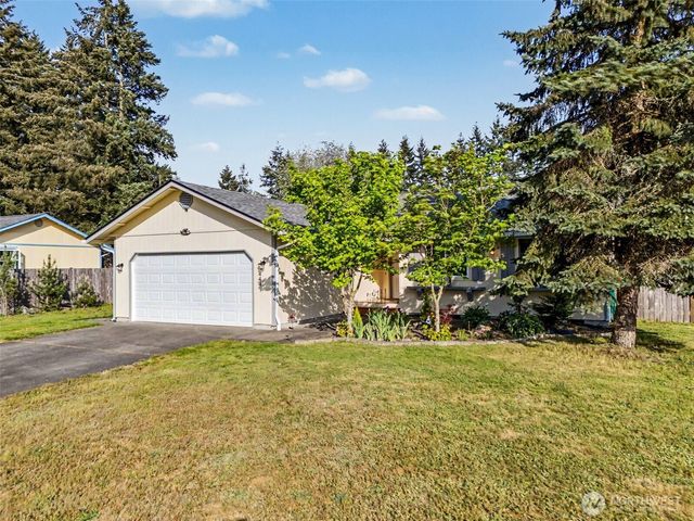444 Volesky Drive SE, Rainier, WA 98576
