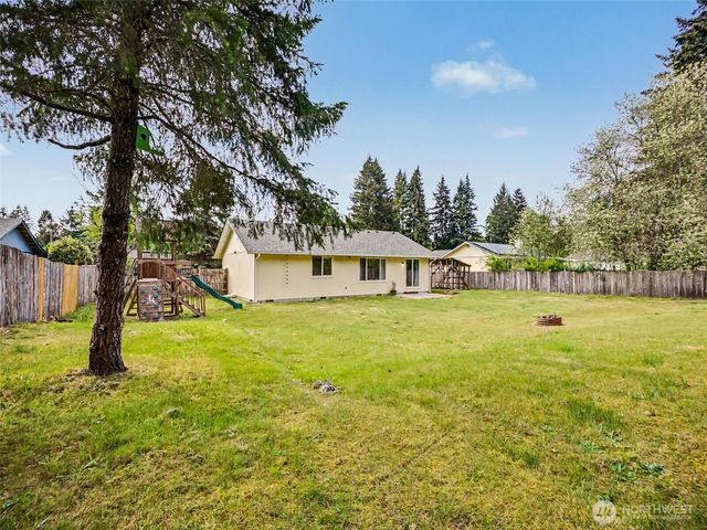 444 Volesky Drive SE, Rainier, WA 98576