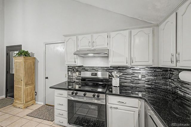 5486 S Simms Way, Littleton, CO 80127