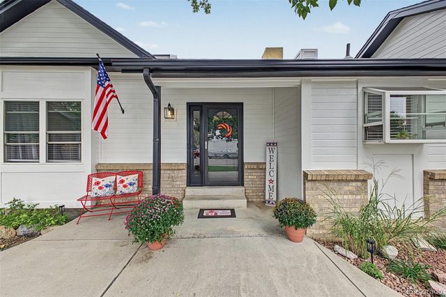 5486 S Simms Way, Littleton, CO 80127