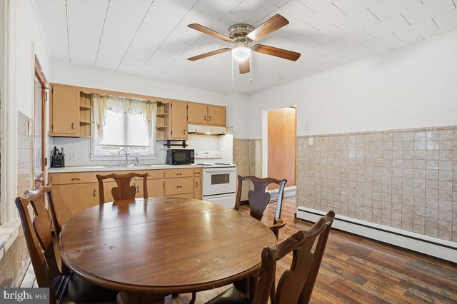 105 S 2ND ST, Coplay, PA 18037