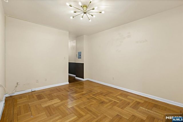 2700 Kennedy Boulevard 308, Jersey City, NJ 07306