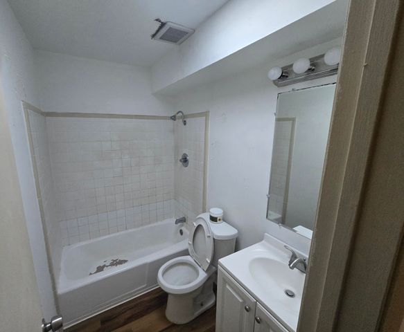 2211 Leonard Street SE, Rio Rancho, NM 87124