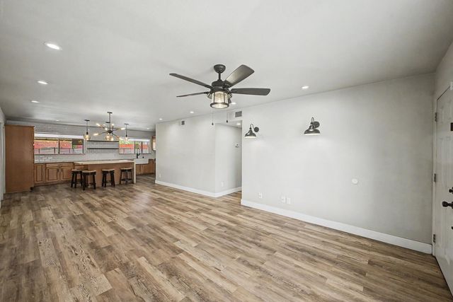 4048 E Dahlia Drive, Phoenix, AZ 85032