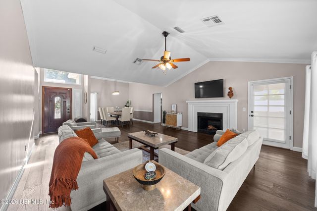 7030 ST AUGUSTINE Road, Jacksonville, FL 32217
