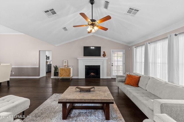 7030 ST AUGUSTINE Road, Jacksonville, FL 32217