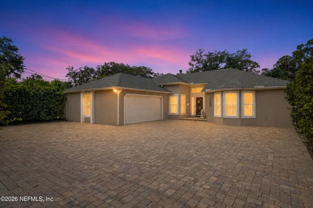 7030 ST AUGUSTINE Road, Jacksonville, FL 32217