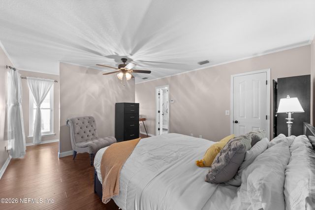 7030 ST AUGUSTINE Road, Jacksonville, FL 32217