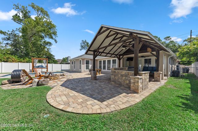 7030 ST AUGUSTINE Road, Jacksonville, FL 32217