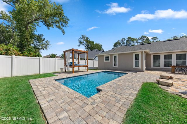 7030 ST AUGUSTINE Road, Jacksonville, FL 32217