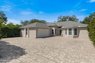 7030 ST AUGUSTINE Road, Jacksonville, FL 32217