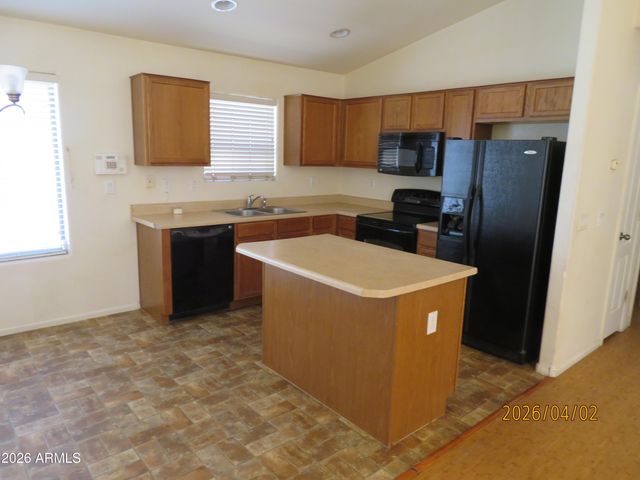 4079 E Mica Road, San Tan Valley, AZ 85143
