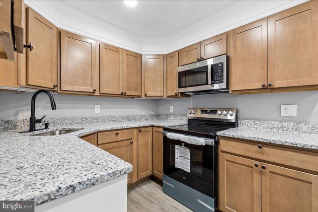 3737 SYLVAN DR, Baltimore, MD 21207