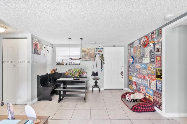 399 NW 72nd Ave 104, Miami, FL 33126