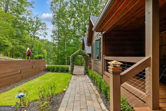 199 Fox Run Drive, Blue Ridge, GA 30513
