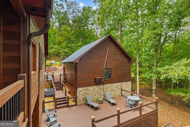 199 Fox Run Drive, Blue Ridge, GA 30513