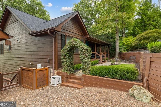 199 Fox Run Drive, Blue Ridge, GA 30513