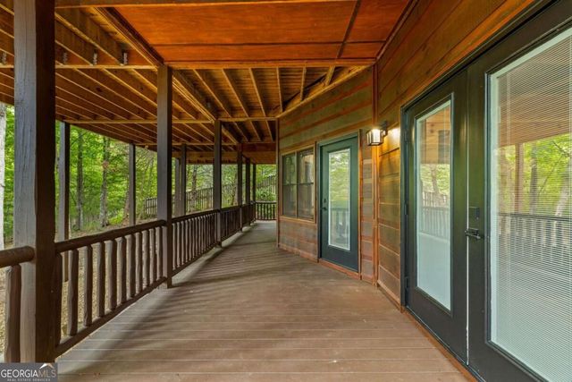 199 Fox Run Drive, Blue Ridge, GA 30513