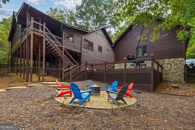 199 Fox Run Drive, Blue Ridge, GA 30513