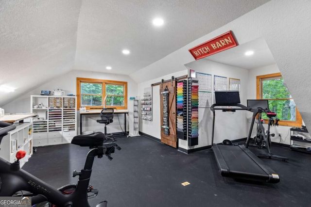 199 Fox Run Drive, Blue Ridge, GA 30513
