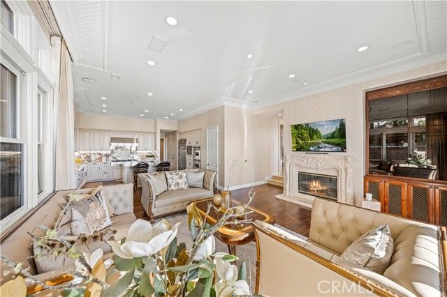 9 Vista Alberi, Newport Coast, CA 92657