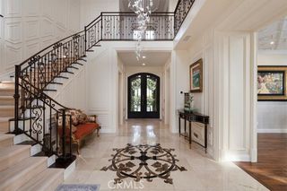 9 Vista Alberi, Newport Coast, CA 92657