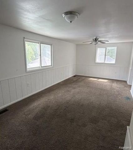 128 E Lakeview Avenue, Flint, MI 48503
