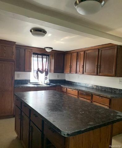 128 E Lakeview Avenue, Flint, MI 48503