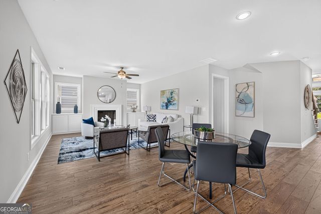 922 Homepark Circle, Buford, GA 30518