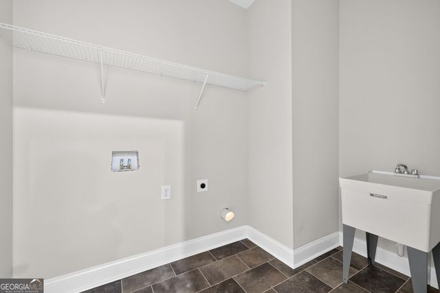922 Homepark Circle, Buford, GA 30518