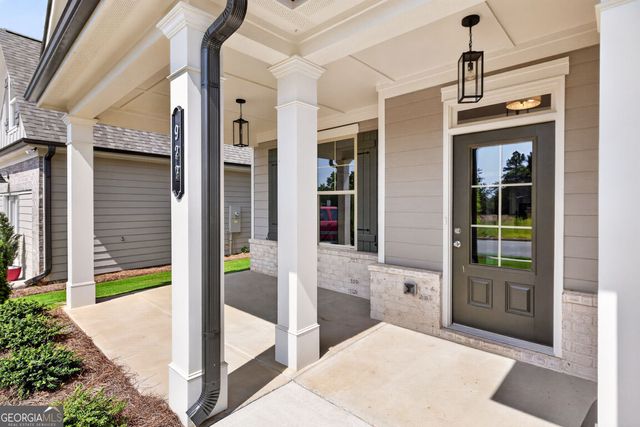 922 Homepark Circle, Buford, GA 30518